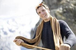 Altai [Mens] -Outdoor Equipment Sale Store Day 1 Shot 2 002713 JW Edit