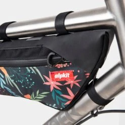 CLOSED Rock Garden Glider -Outdoor Equipment Sale Store glider rock detail1