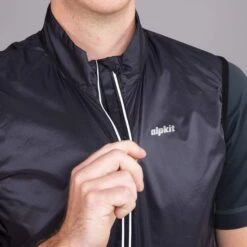 Arro Vest [Mens] -Outdoor Equipment Sale Store mens arro vest detail 4