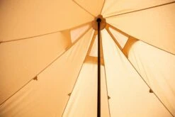 Roundhouse -Outdoor Equipment Sale Store roundhouse detail 16